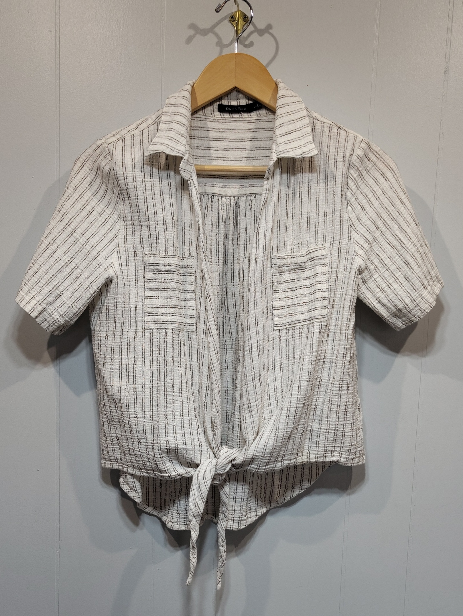 Doe & Rae Linen Cotton Blend Striped Tie Front Top Large Cream Open